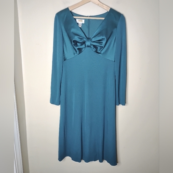 Vintage Talbots Teal Bow-Bust Midi Dress | Silk Bodice | Long Sleeve | 6P - Picture 4 of 9